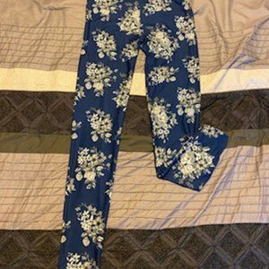 Blue floral legging
